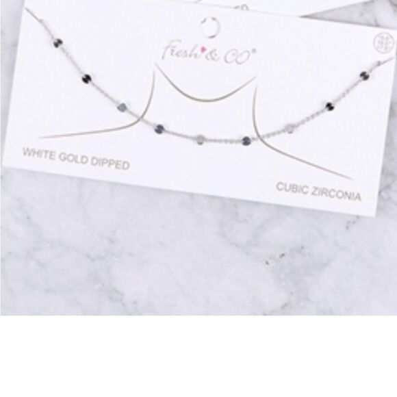 White Gold Dipped Disc Necklace‎ - Picture 3 of 3